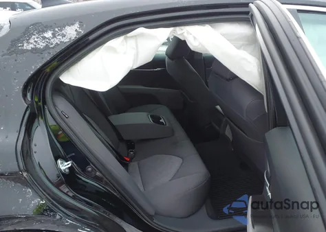 2024 Toyota Camry Le z USA, uszkodzony, nr VIN 4T1C11BK3RU116776